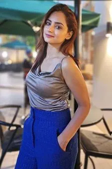 Gurgaon Call Girl